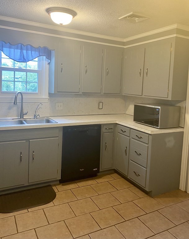 14 Endmoor Road Westford, MA 01886 - Photo 12 of 37 Gallery Image 12