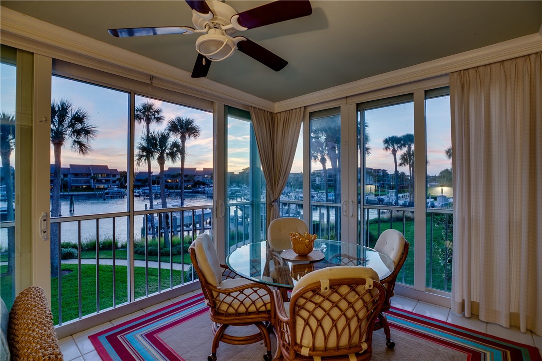 1903 Bay Road, Unit 205 Vero Beach, FL 32963 - Photo 3 of 36