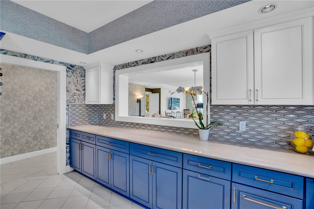 1903 Bay Road, Unit 205 Vero Beach, FL 32963 - Photo 9 of 36