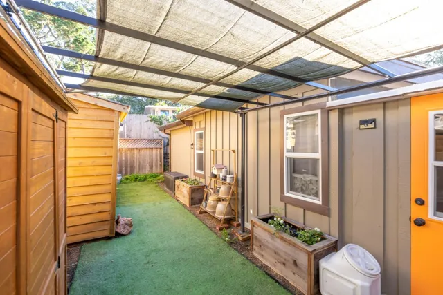 $1,182,000 | 1171 Presidio Boulevard, Pacific Grove, CA 93950