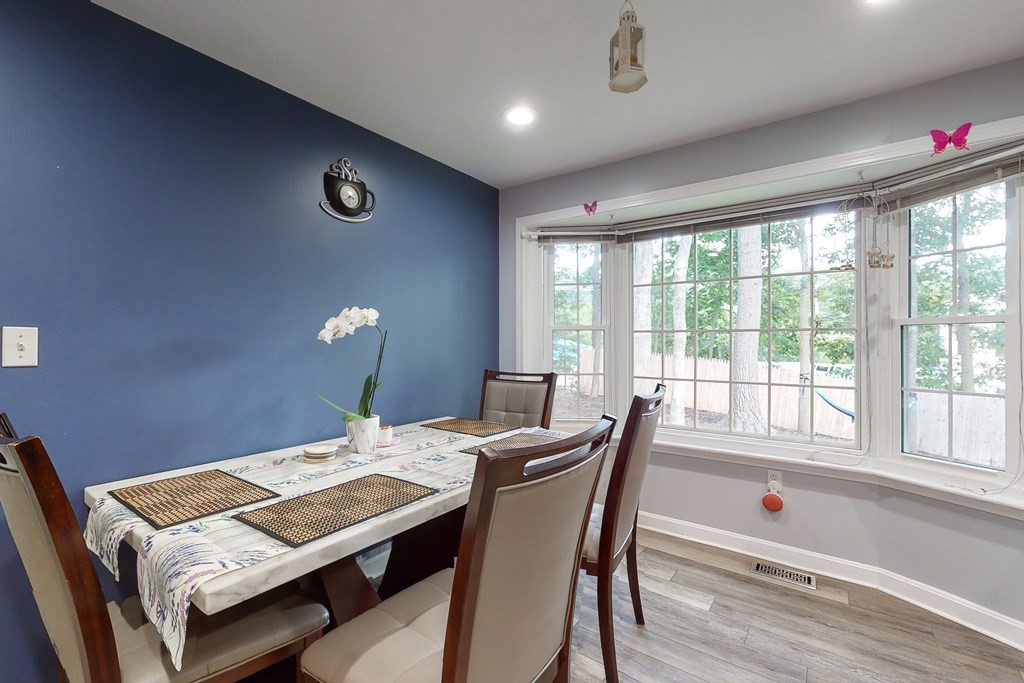 9 Stonegate Road, Unit 9 Chelmsford, MA 01824 - Photo 3 of 35