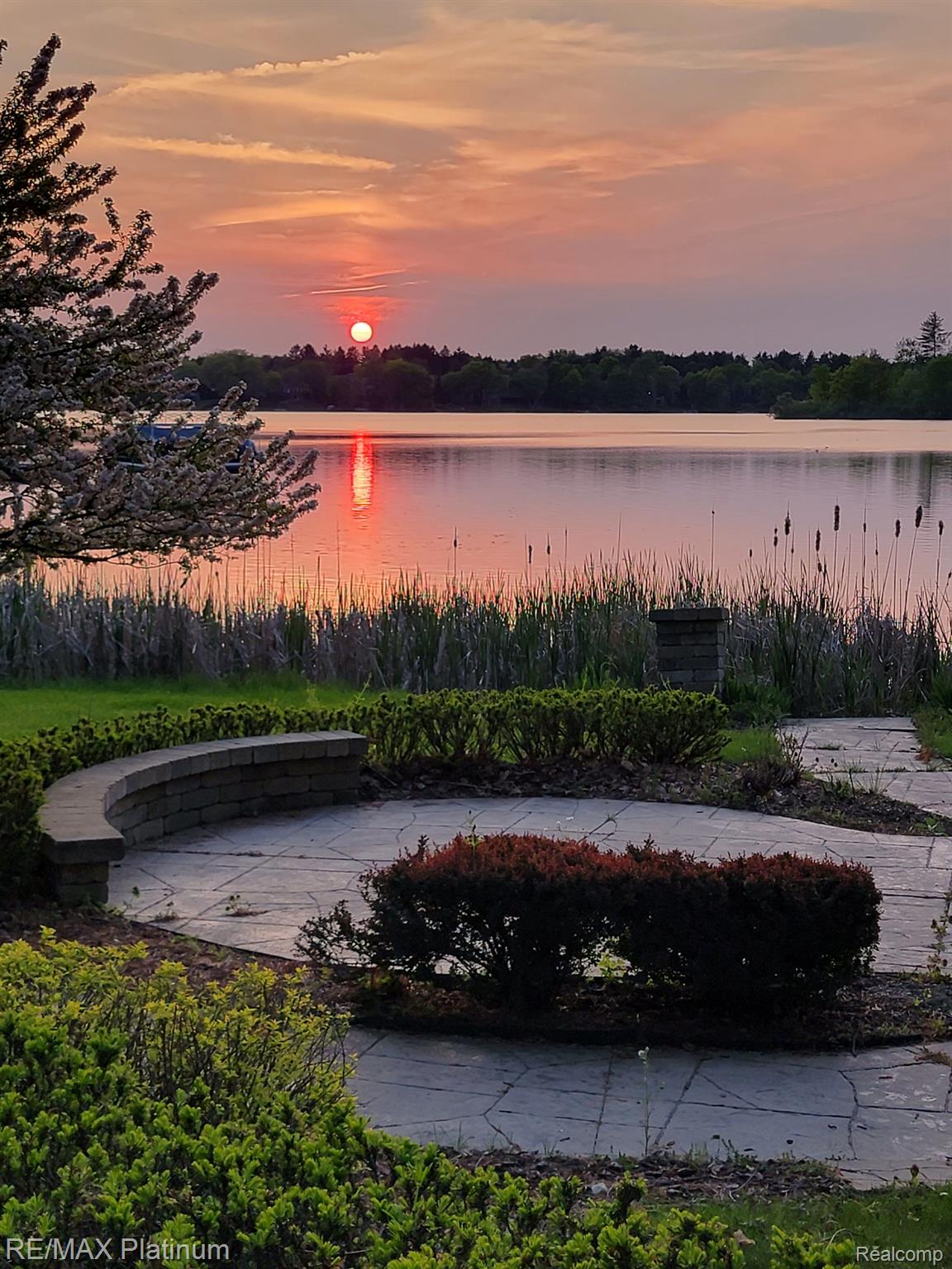 5902 Brighton Lake Road Brighton, MI 48116 - Photo 29 of 30 Gallery Image 29