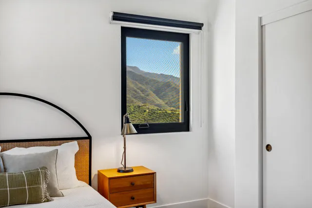 $10,000 | 2870 Holly Road, Santa Barbara, CA 93105