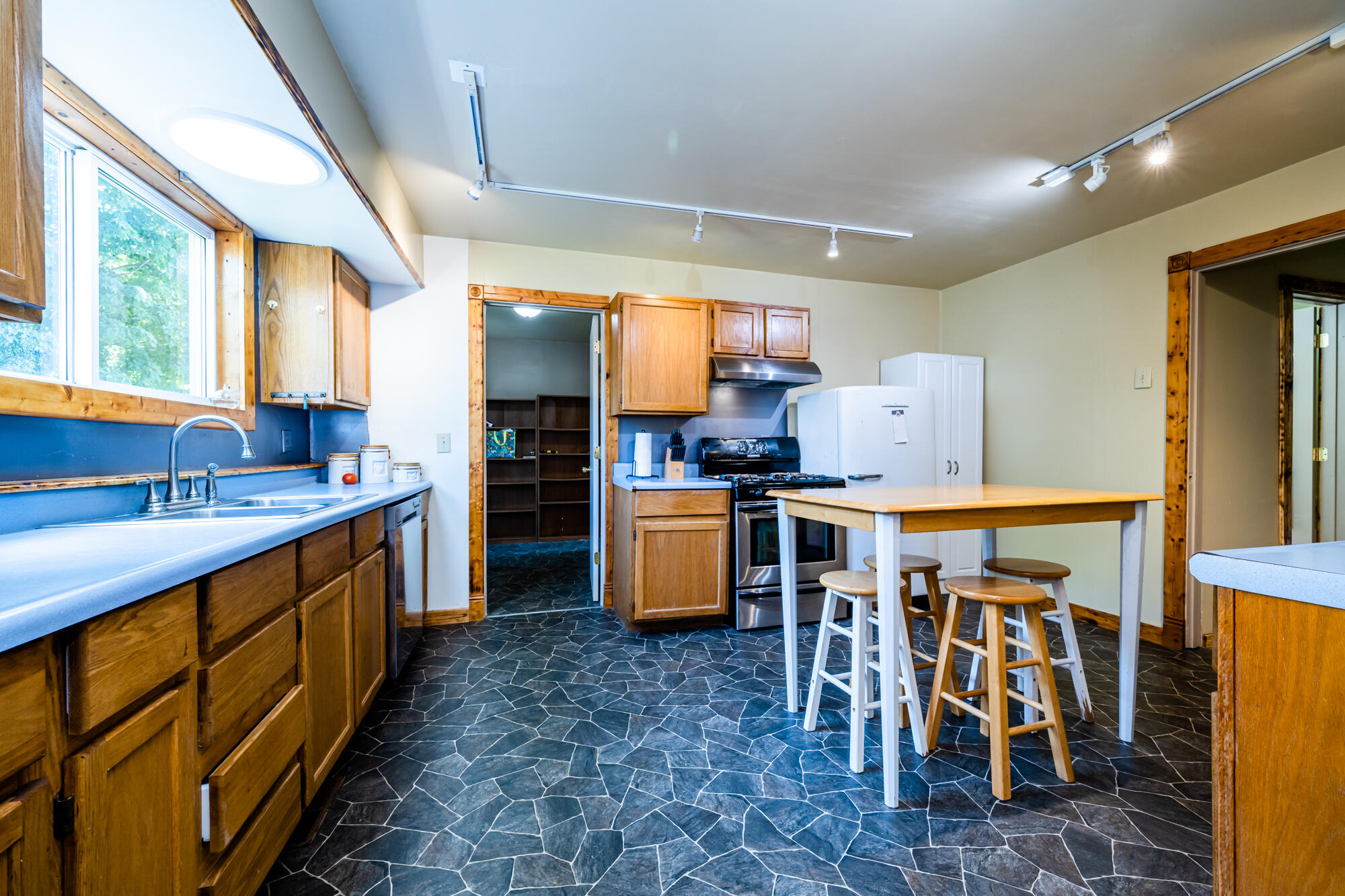 8006 Forest Beach Road Watervliet, MI 49098 - Photo 12 of 29 Forest Beach-114