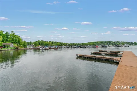 $589,000 | 4 Candlewood Birches, Brookfield, CT 06804