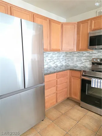 $1,600 | 9325 West Desert Inn Road, Unit 239, Las Vegas, NV 89117