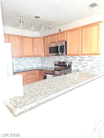 $1,600 | 9325 West Desert Inn Road, Unit 239, Las Vegas, NV 89117