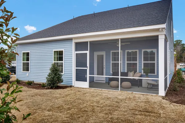 $308,500 | 1943 Deercreek Drive, Manning, SC 29102