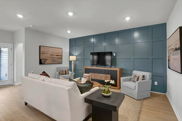 $308,500 | 1943 Deercreek Drive, Manning, SC 29102