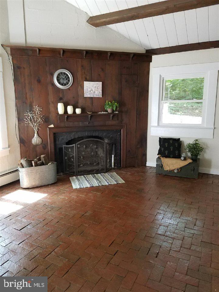 4625 Fake Road York, PA 17406 - Photo 11 of 28 Gallery Image 11