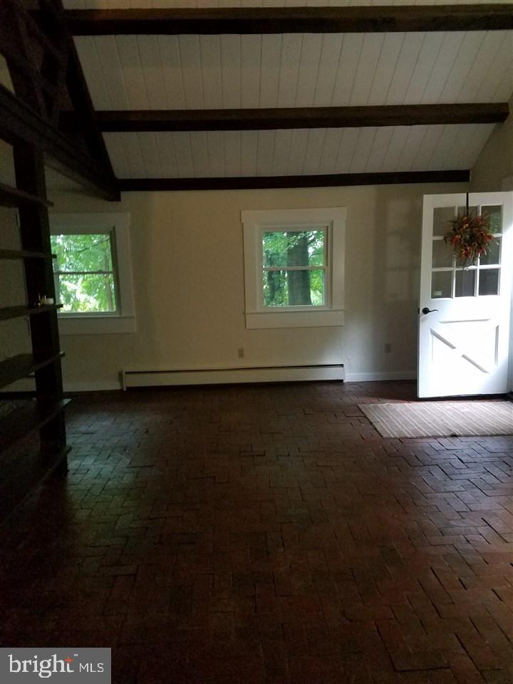 4625 Fake Road York, PA 17406 - Photo 20 of 28 Gallery Image 20