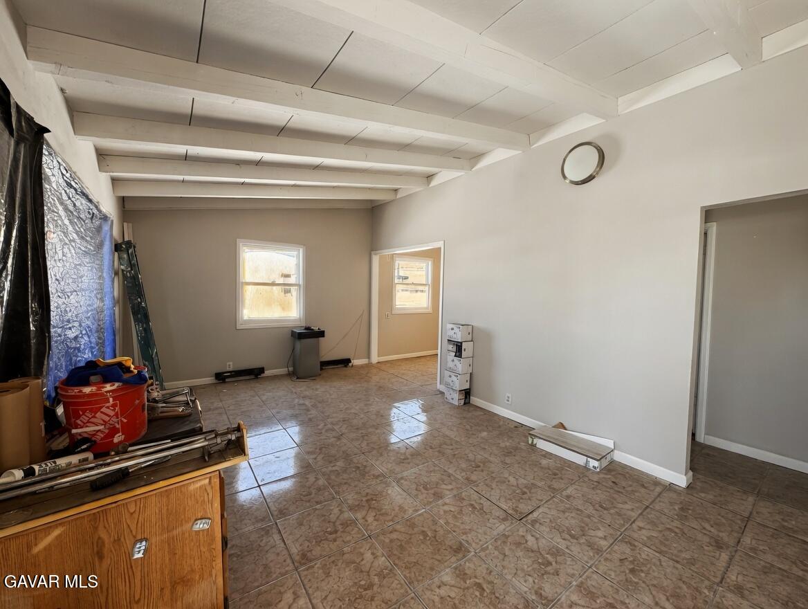 328 North Helena Street Ridgecrest, CA 93555 - Photo 7 of 21 AYGag (1)