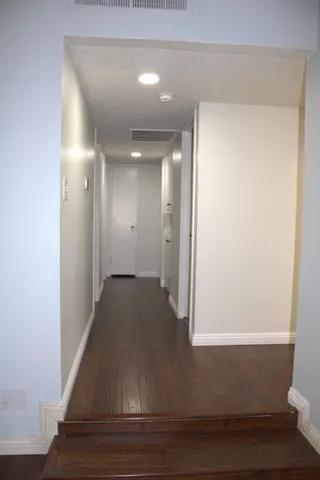 $389,000 | 698 West Donner Avenue, Clovis, CA 93612