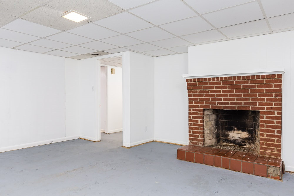 1318 Kent Road Raleigh, NC 27606 - Photo 23 of 28 Lower level Living Room
