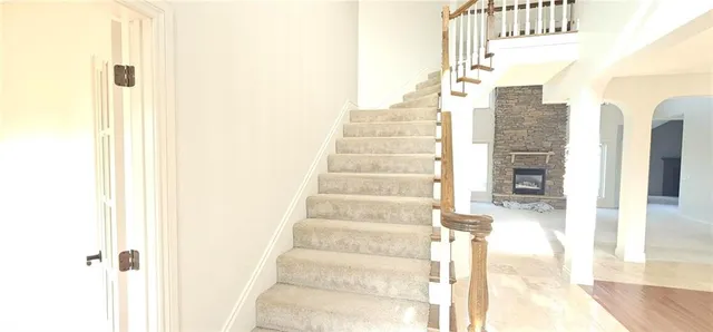 $560,000 | 110 Crestwood Estates, Pittsburg, KS 66762