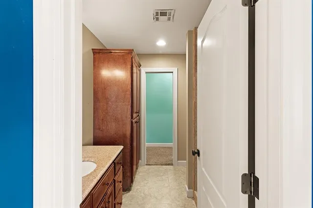 $560,000 | 110 Crestwood Estates, Pittsburg, KS 66762