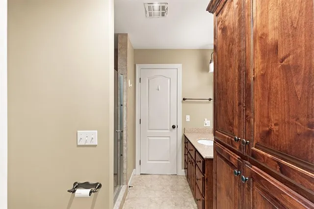 $560,000 | 110 Crestwood Estates, Pittsburg, KS 66762