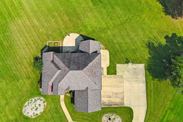 $560,000 | 110 Crestwood Estates, Pittsburg, KS 66762