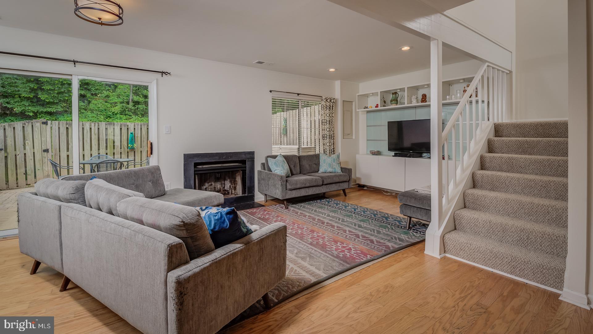 2318 Glade Bank Way Reston, VA 20191 - Photo 2 of 32 Super sunny living space that opens to fenced yard