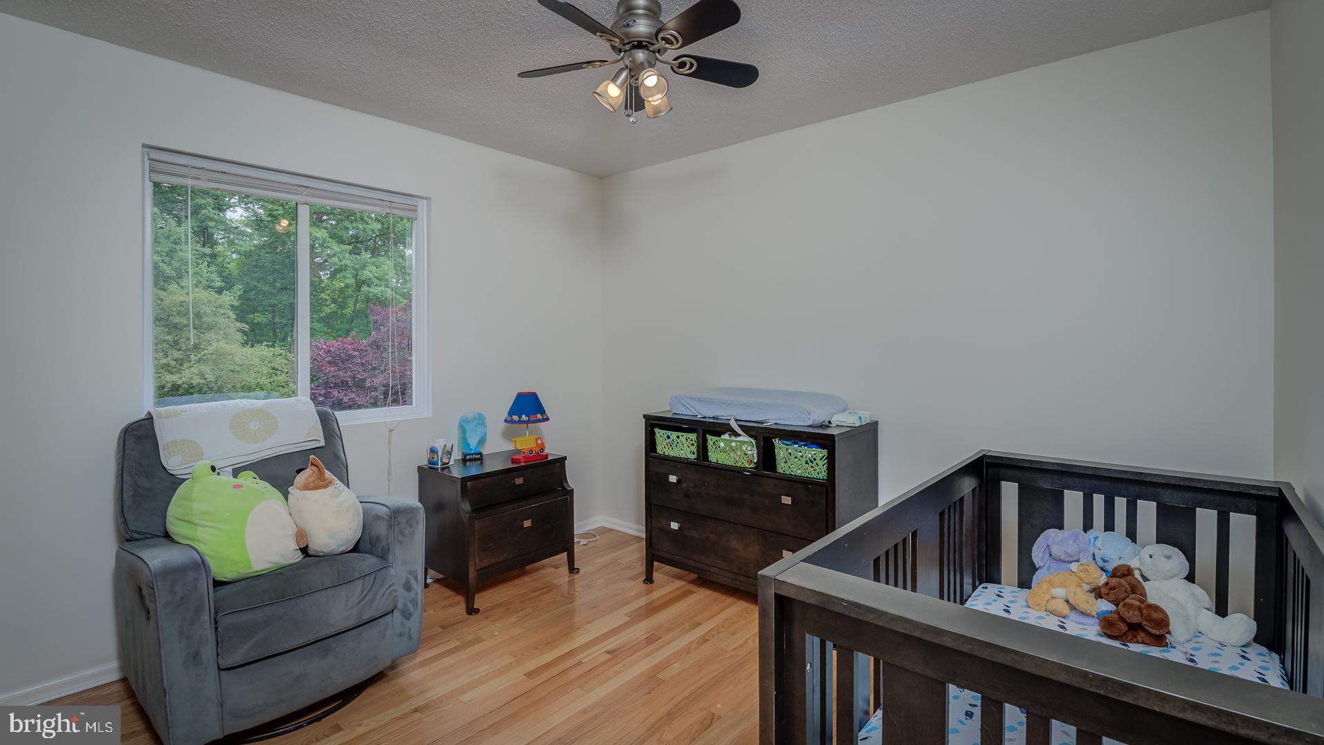 2318 Glade Bank Way Reston, VA 20191 - Photo 20 of 32