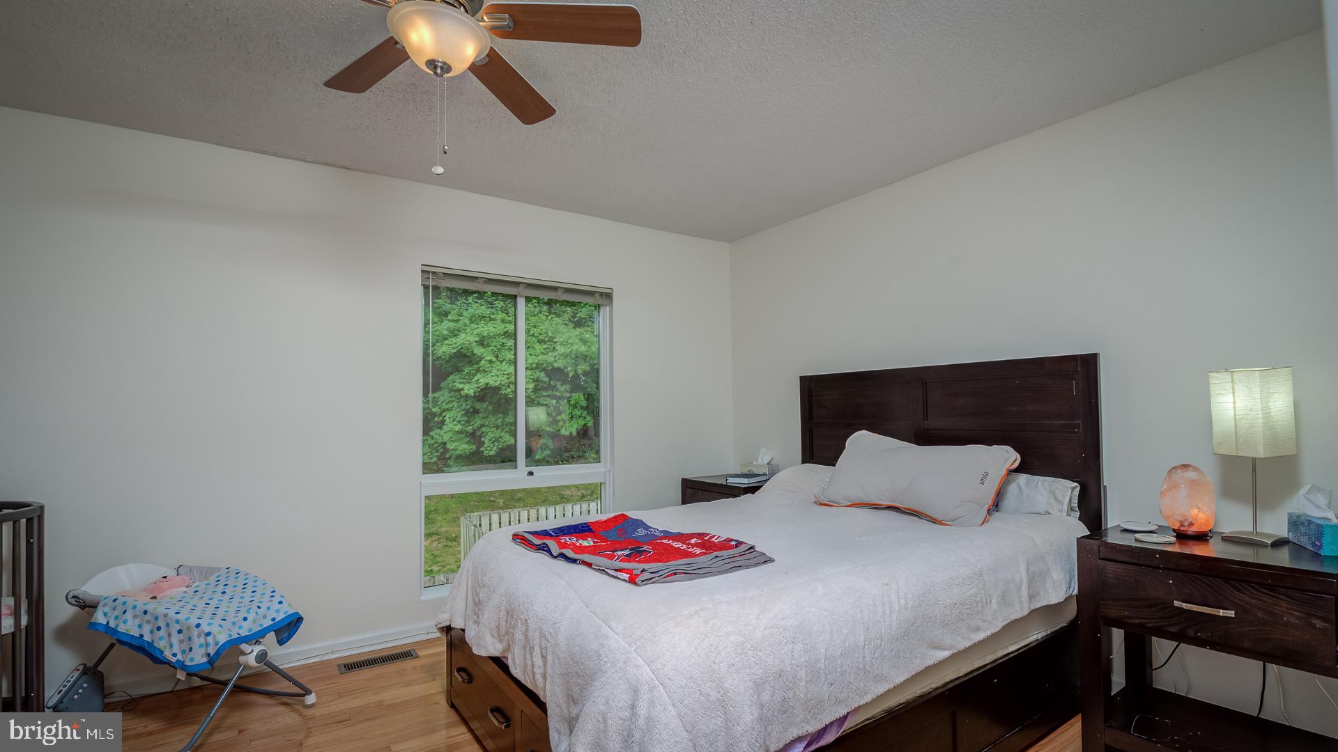 2318 Glade Bank Way Reston, VA 20191 - Photo 22 of 32