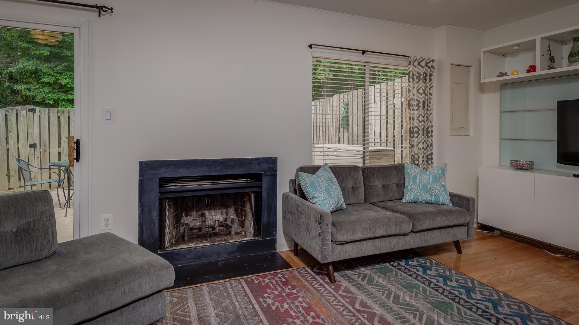 2318 Glade Bank Way Reston, VA 20191 - Photo 5 of 32 Cozy fire place