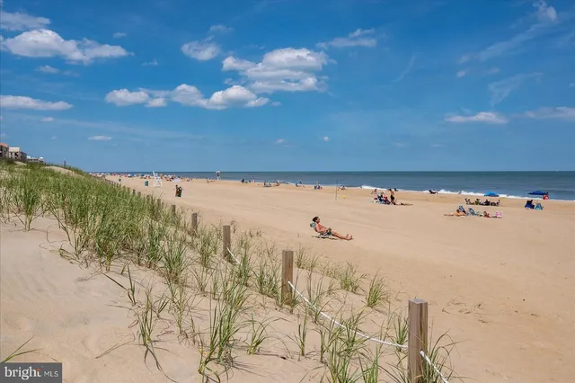 $299,900 | 7 136th Street, Unit N405, Ocean City, MD 21842