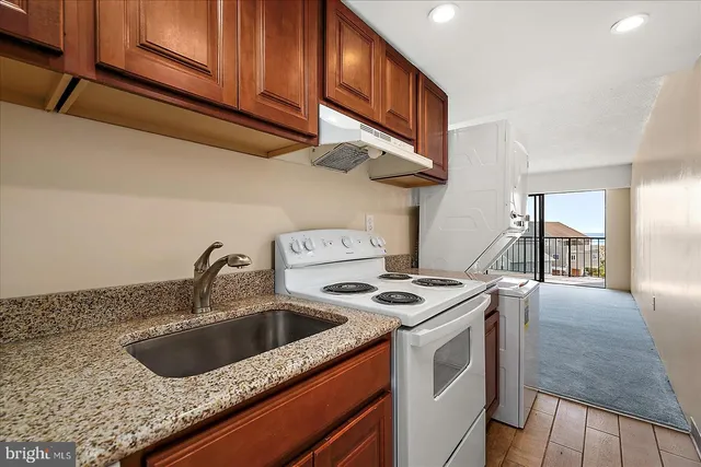 $299,900 | 7 136th Street, Unit N405, Ocean City, MD 21842