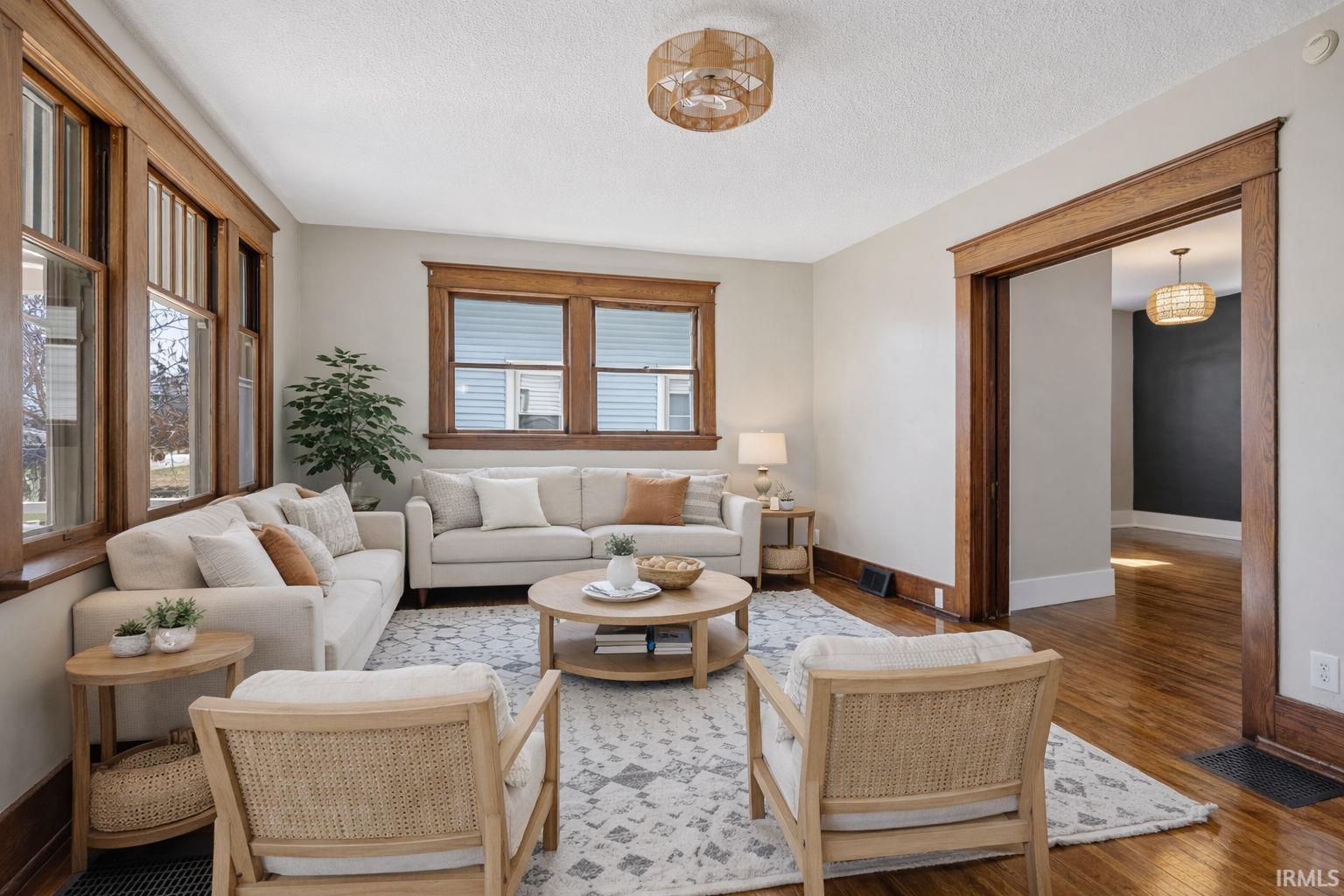 3606 South Harrison Street Fort Wayne, IN 46807 - Photo 5 of 33