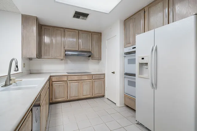 $718,000 | 2 Clemson Street, Rancho Mirage, CA 92270