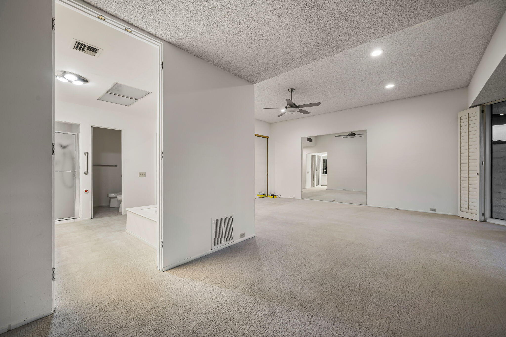 2 Clemson Street Rancho Mirage, CA 92270 - Photo 20 of 34 41-web-or-mls-DSClemson_OPMG_1225_041