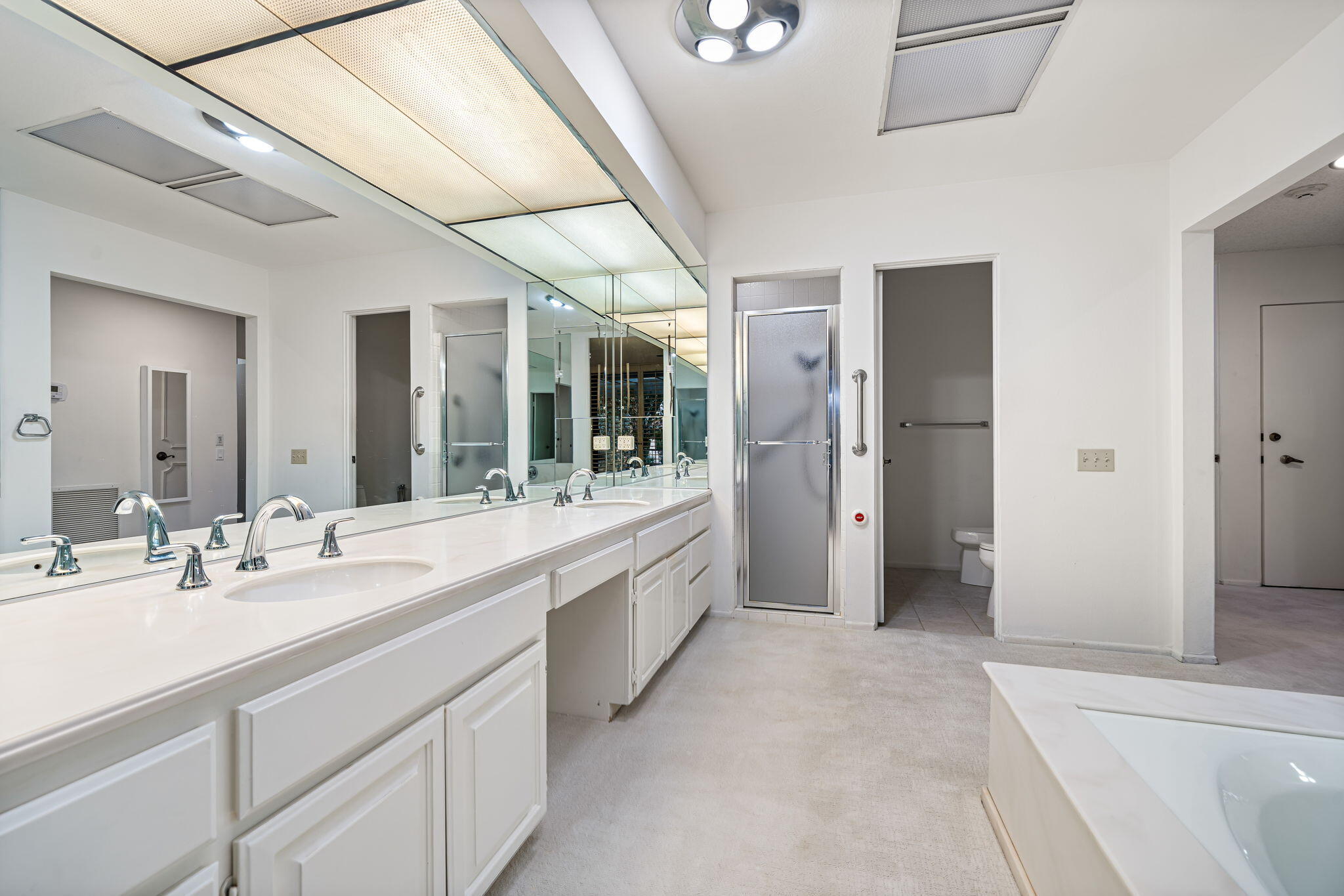 2 Clemson Street Rancho Mirage, CA 92270 - Photo 21 of 34 Primary Bath