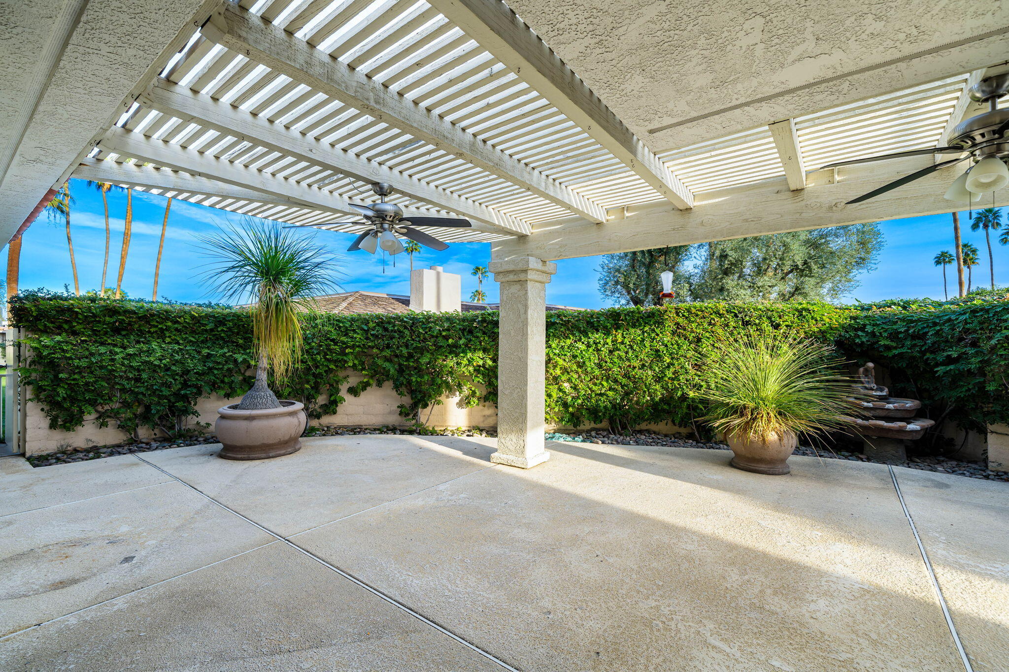 2 Clemson Street Rancho Mirage, CA 92270 - Photo 9 of 34 Patio off Bar and Living Room