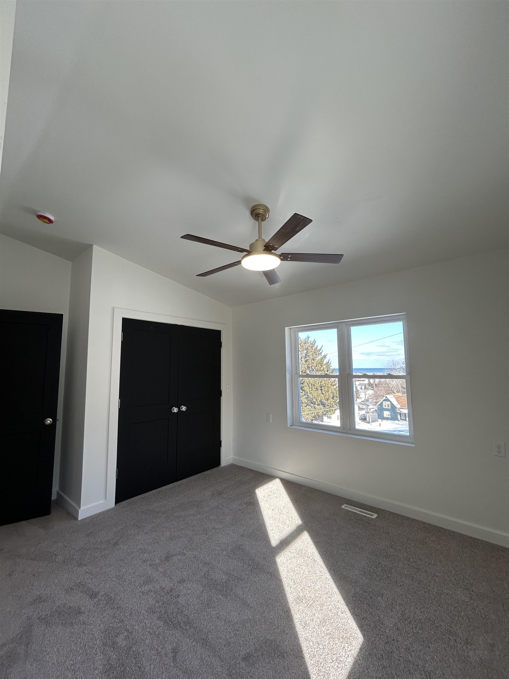 615 Ellis Street Kewaunee, WI 54216 - Photo 15 of 35