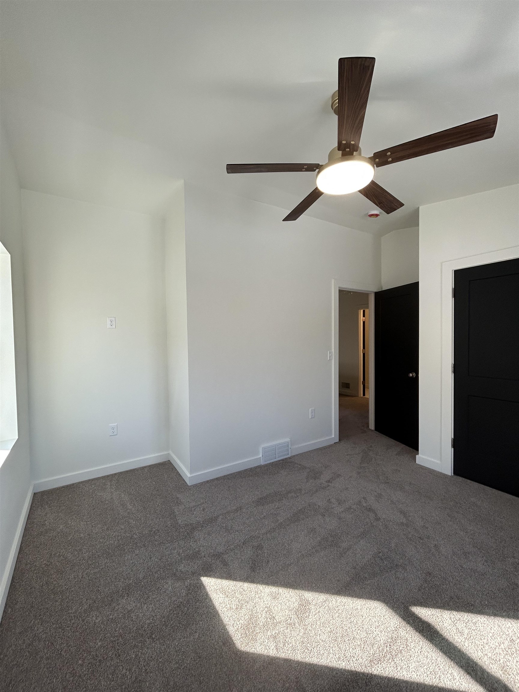 615 Ellis Street Kewaunee, WI 54216 - Photo 16 of 35