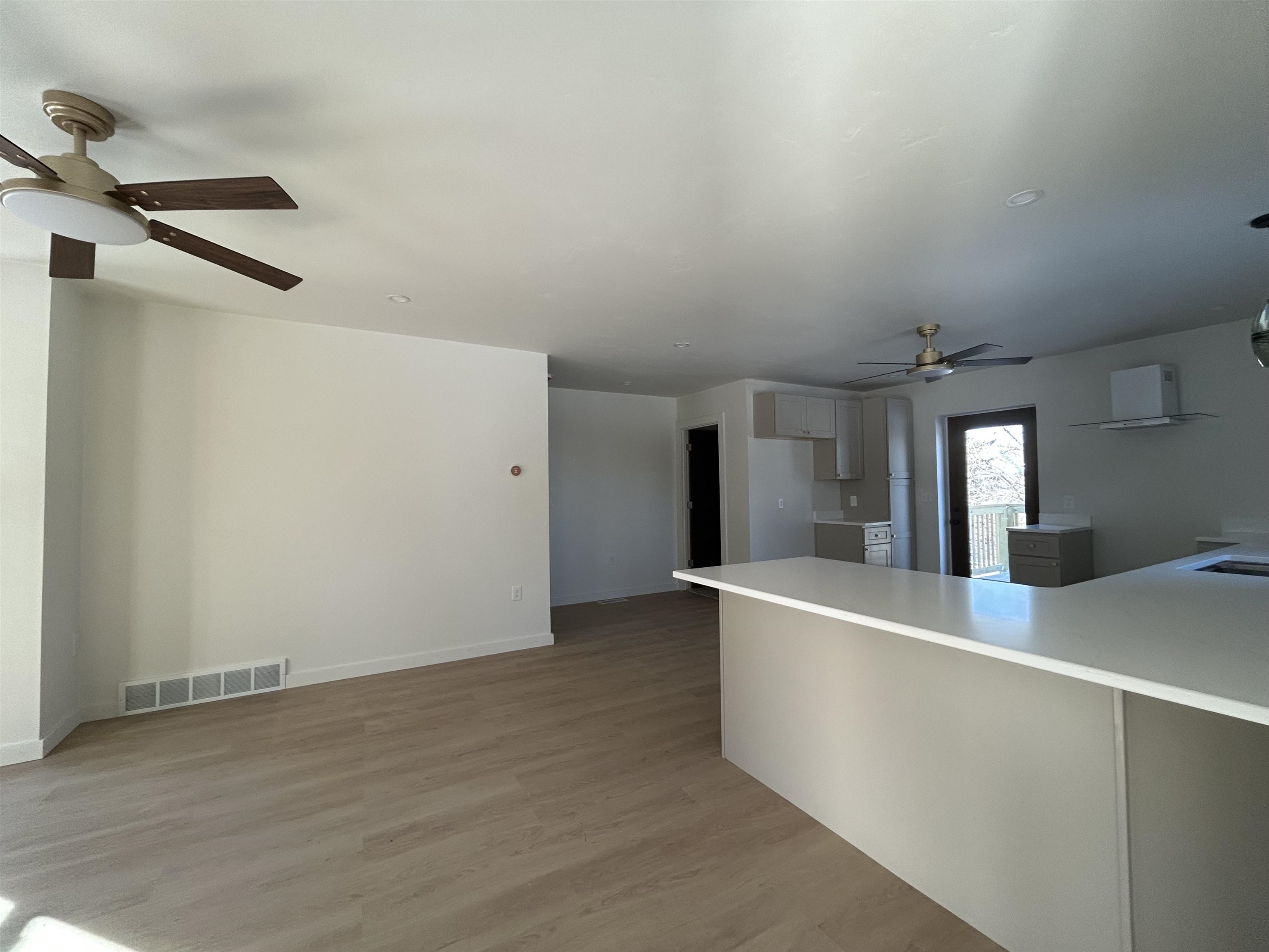 615 Ellis Street Kewaunee, WI 54216 - Photo 6 of 35