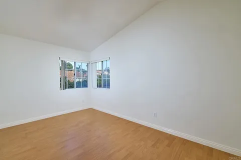 a view of empty room with window