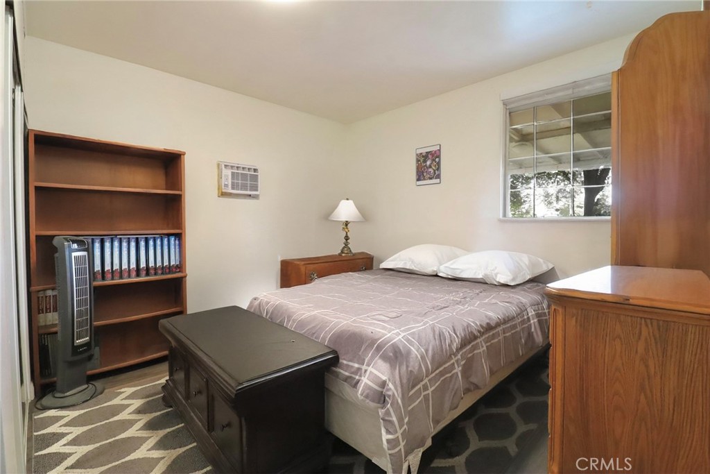 525 East 3rd Street Rialto, CA 92376 - Photo 10 of 21