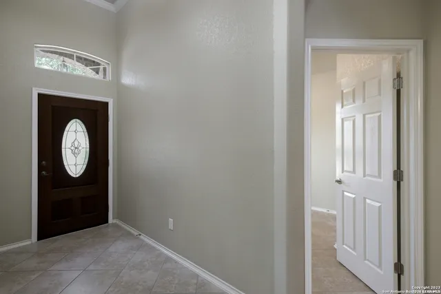 $1,900 | 10507 Weser Lane, Helotes, TX 78023