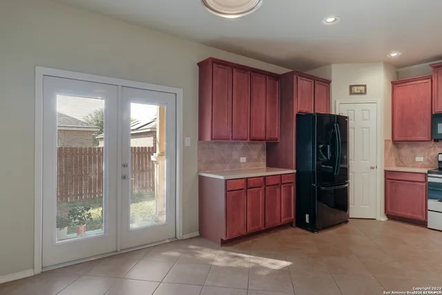 $1,900 | 10507 Weser Lane, Helotes, TX 78023