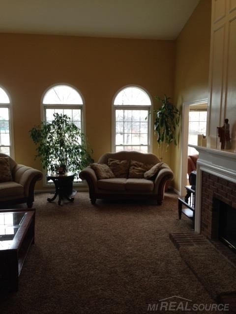 2203 Chippenham Chase Rochester Hills, MI 48306 - Photo 7 of 33