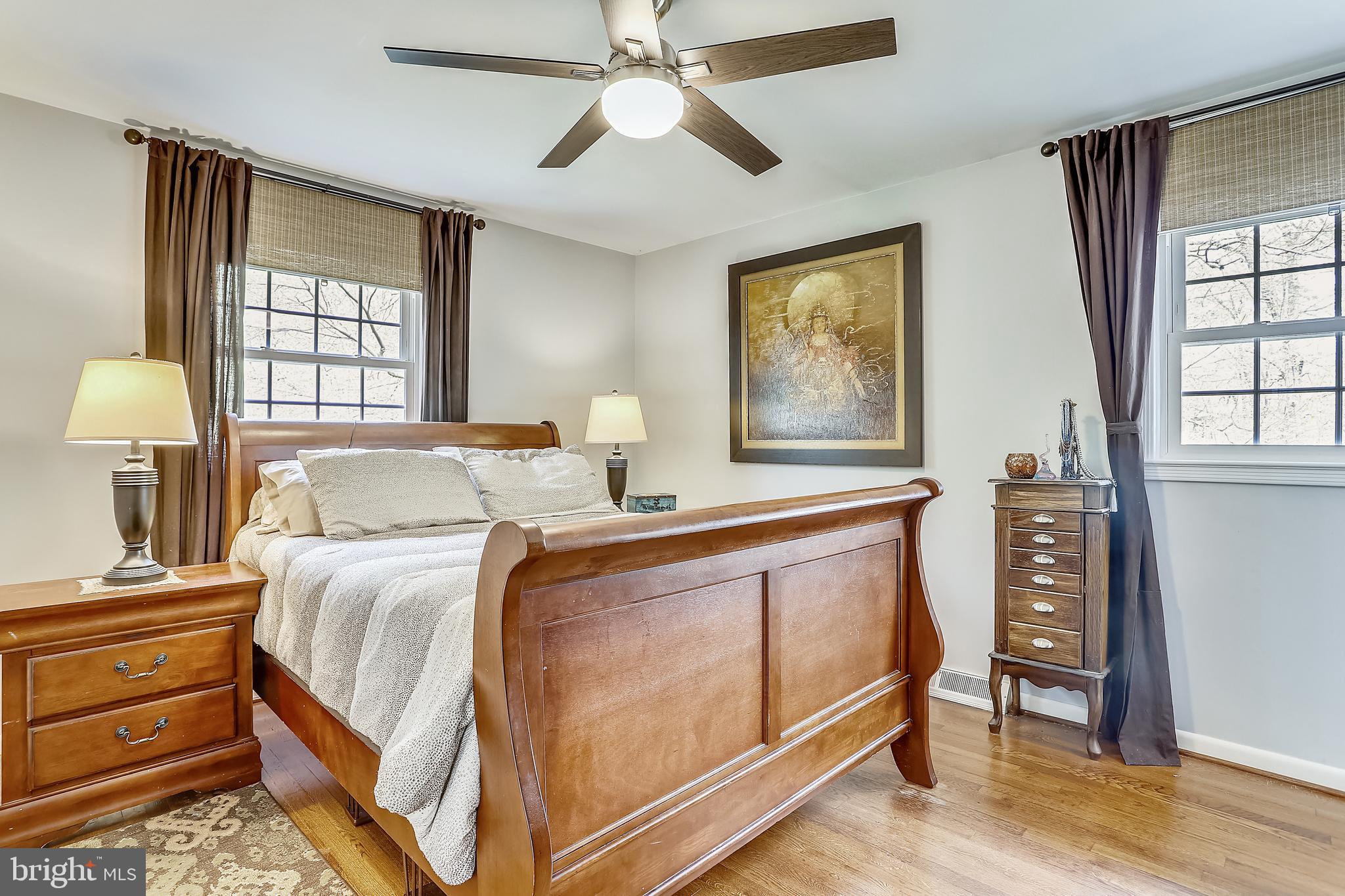 6671 Ridgeway Drive Springfield, VA 22150 - Photo 28 of 53 a bedroom with a bed and a window