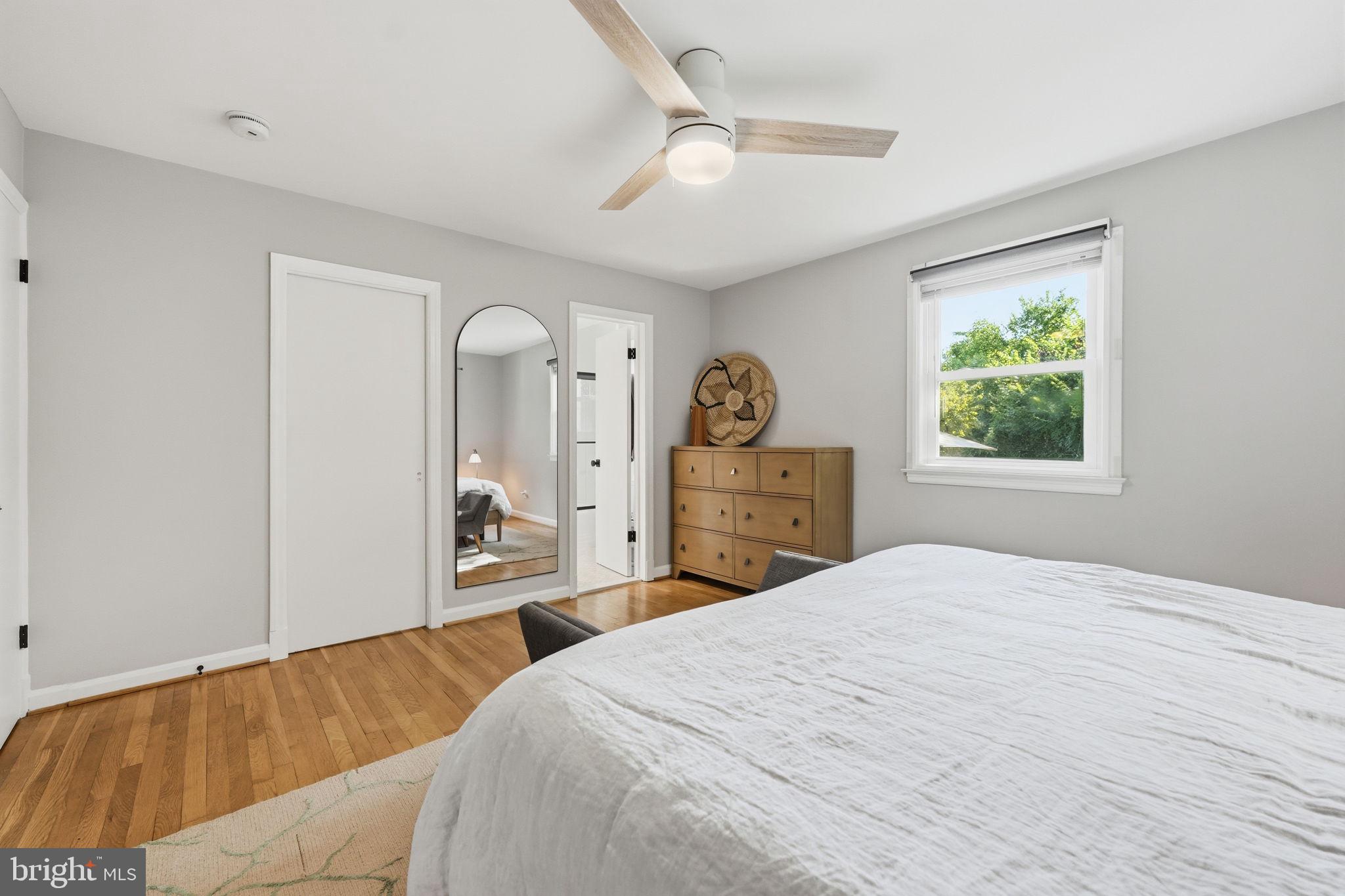6451 Sleepy Ridge Road Falls Church, VA 22042 - Photo 15 of 50 Gallery Image 15