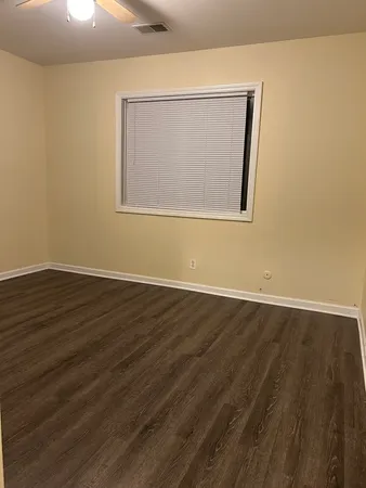 $174,900 | 1875 Tall Oaks Drive, Unit 3406, Aurora, IL 60505