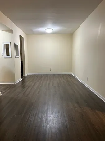 $174,900 | 1875 Tall Oaks Drive, Unit 3406, Aurora, IL 60505