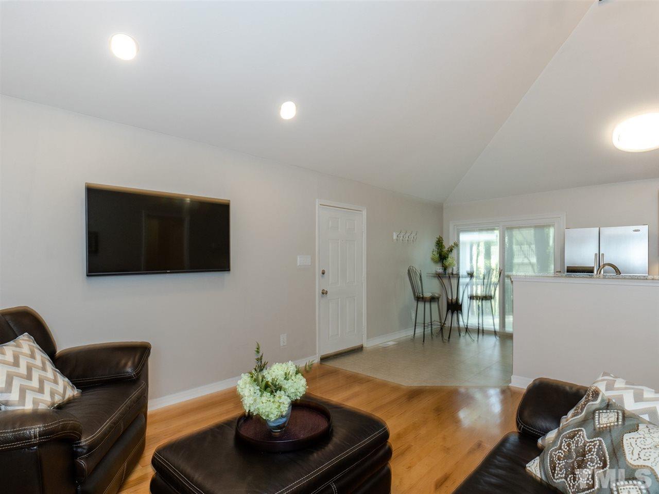 3259 Mill Run, Unit 164 Raleigh, NC 27612 - Photo 9 of 22