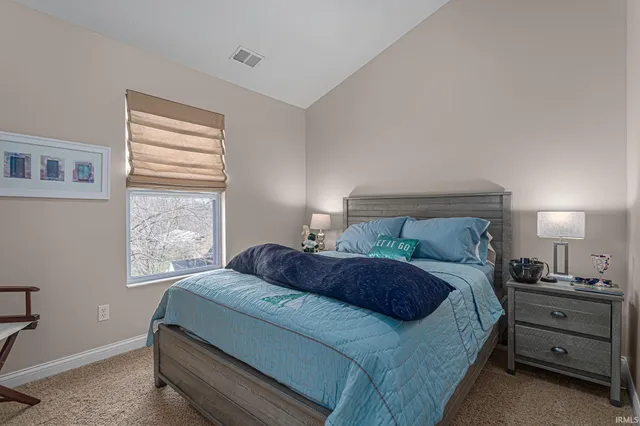 $4,800 | 1752 Willis Street, South Bend, IN 46637