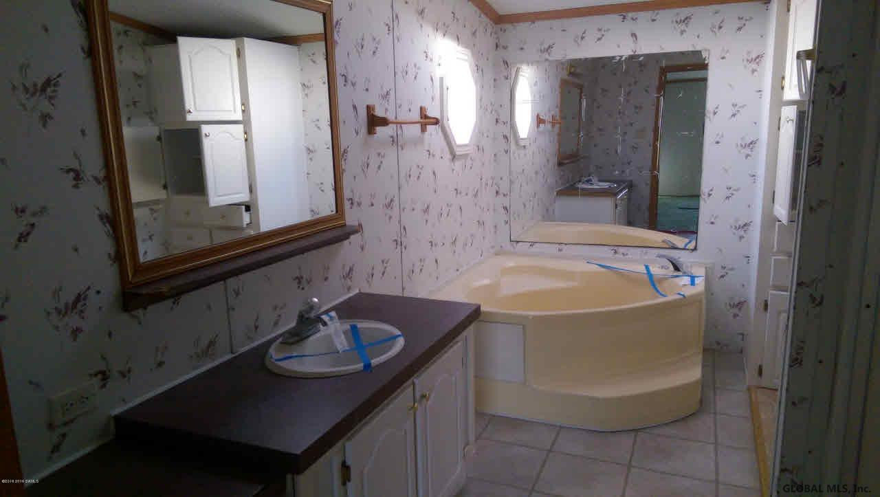 520 Drifting Ridge Fort Edward, NY 12828 - Photo 6 of 13 Photo 6