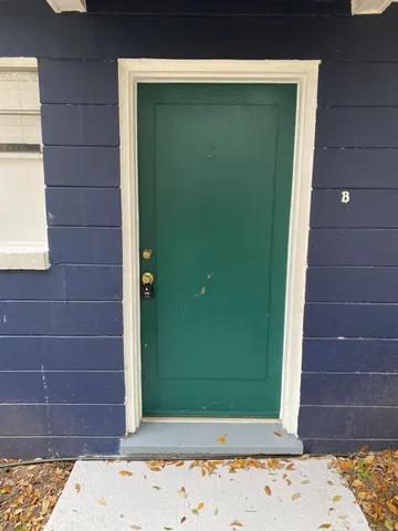 $1,200 | 4520 Holmes Avenue, Unit B, North Charleston, SC 29405