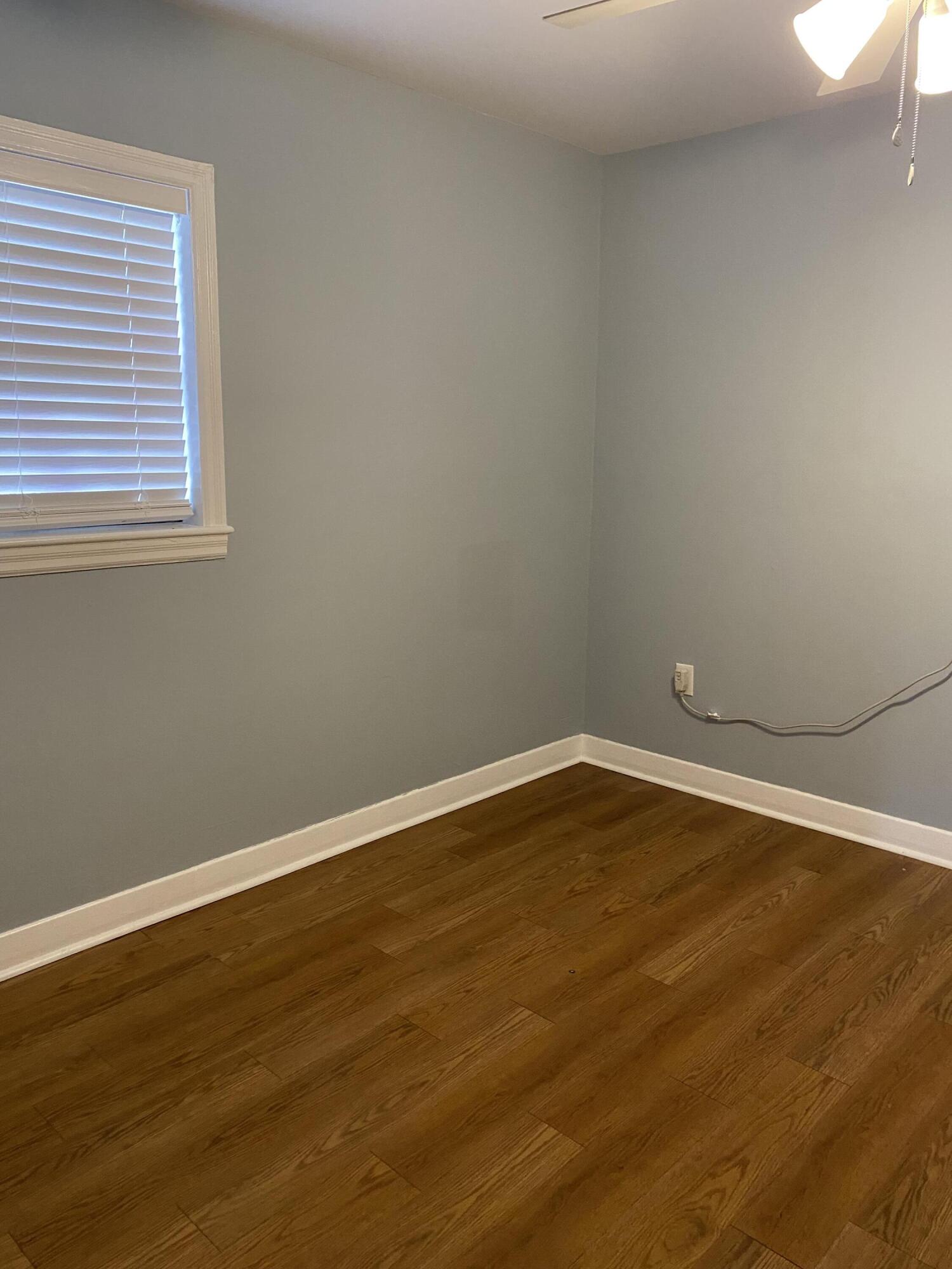 4520 Holmes Avenue, Unit B North Charleston, SC 29405 - Photo 6 of 11 IMG_9028